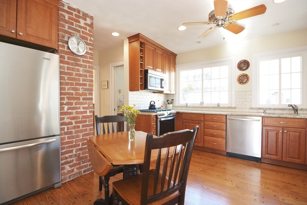 10 Pilgrim Road Medford, MA 02155 - Photo 8 of 42 Gallery Image 8