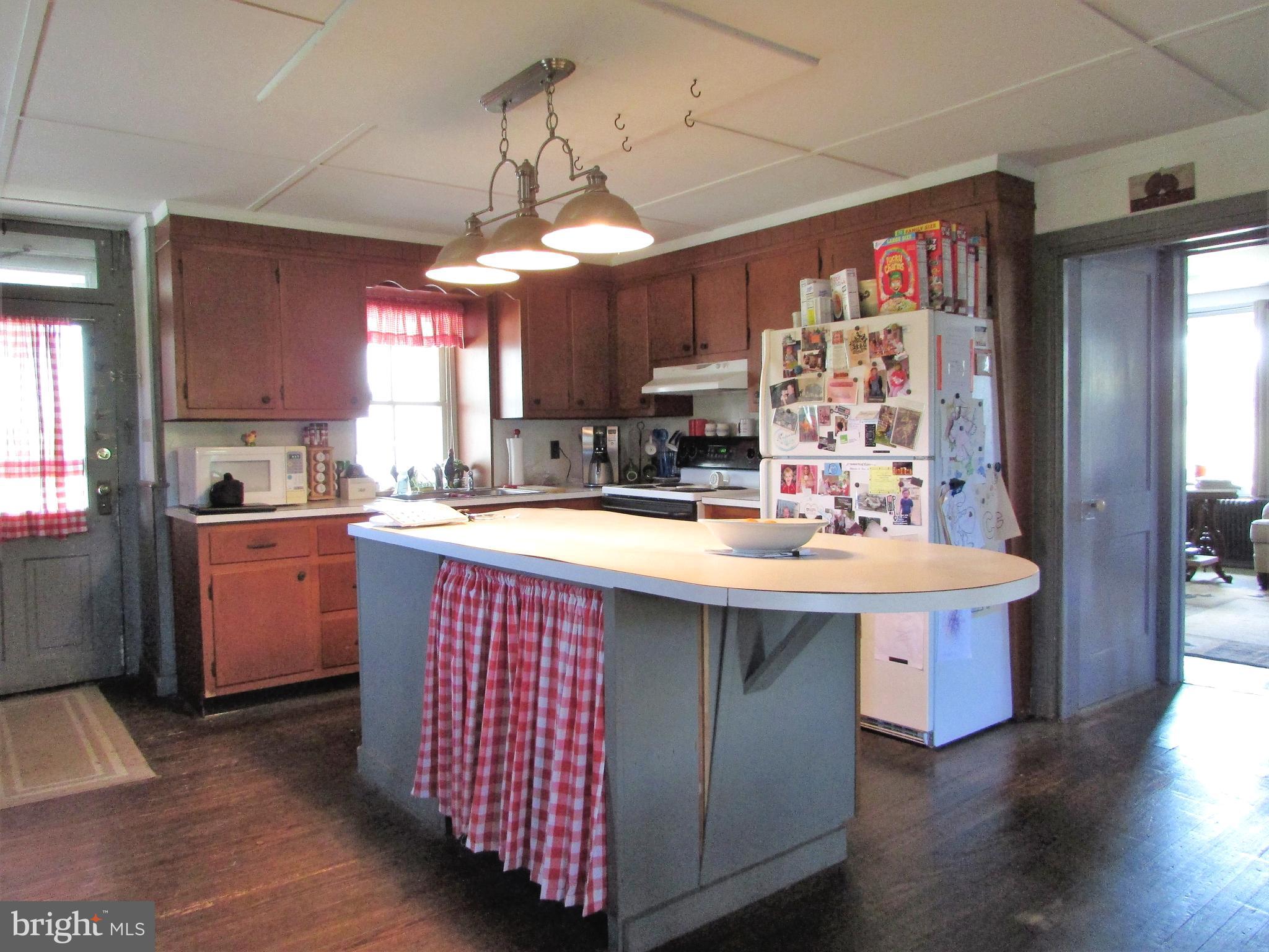200 Bieber Mill Road Oley, PA 19547 - Photo 7 of 43 Kitchen