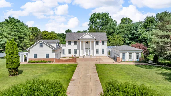 $599,900 | 6800 Wheaton Road, Jackson, MI 49201