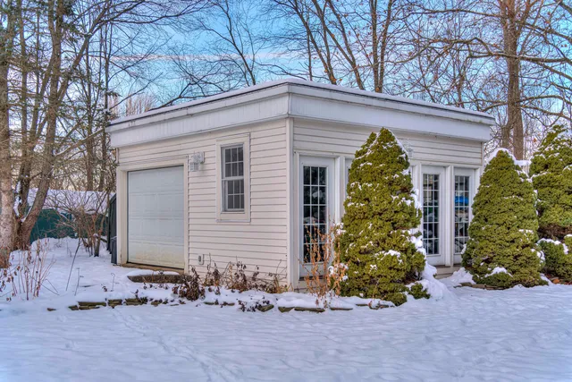 $599,900 | 6800 Wheaton Road, Jackson, MI 49201