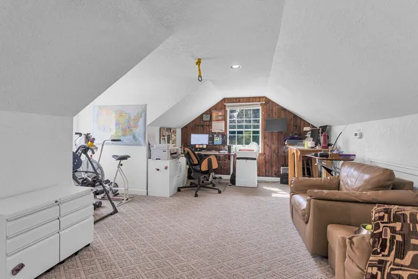 $599,900 | 6800 Wheaton Road, Jackson, MI 49201