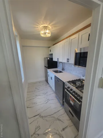 $160,000 | Undisclosed Address | Jamaica