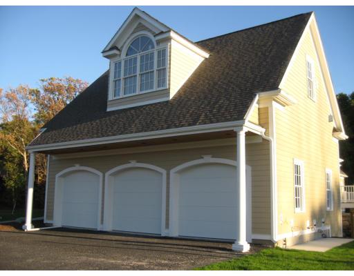 6 Autumn Road Wilbraham, MA 01095 - Photo 14 of 23 Gallery Image 14