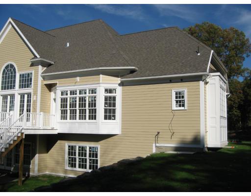 6 Autumn Road Wilbraham, MA 01095 - Photo 10 of 23 Gallery Image 10