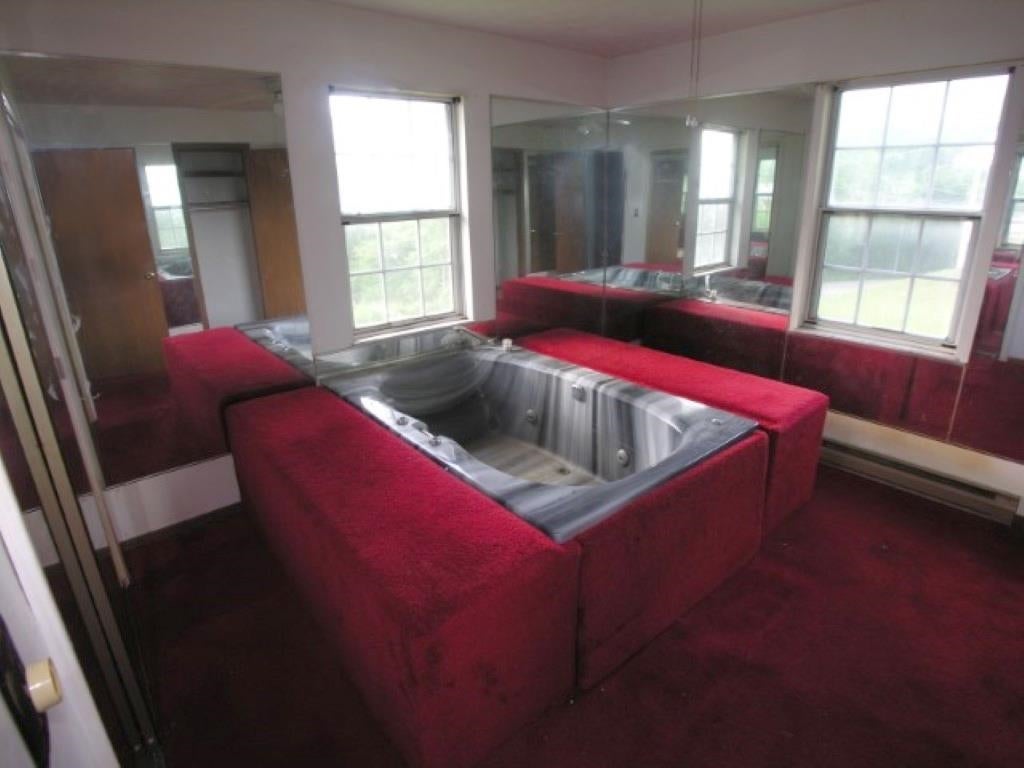 316 Warren Road Huntington, WV 25704 - Photo 11 of 20 Gallery Image 11