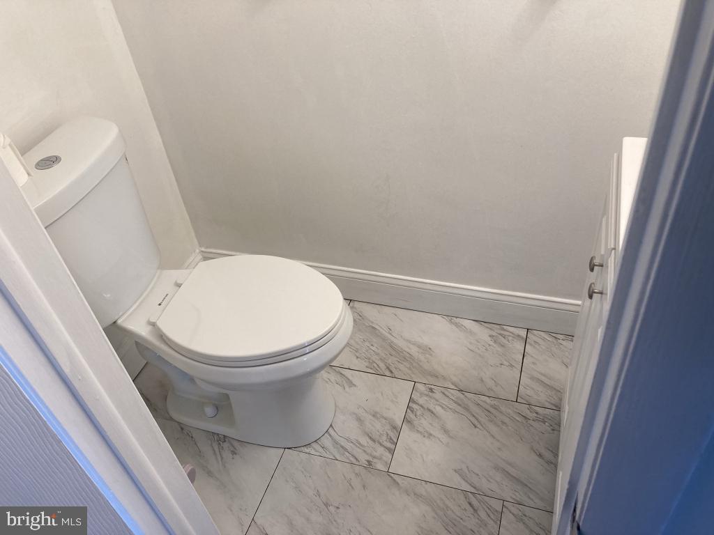 4015 Gideon Road Brookhaven, PA 19015 - Photo 13 of 37