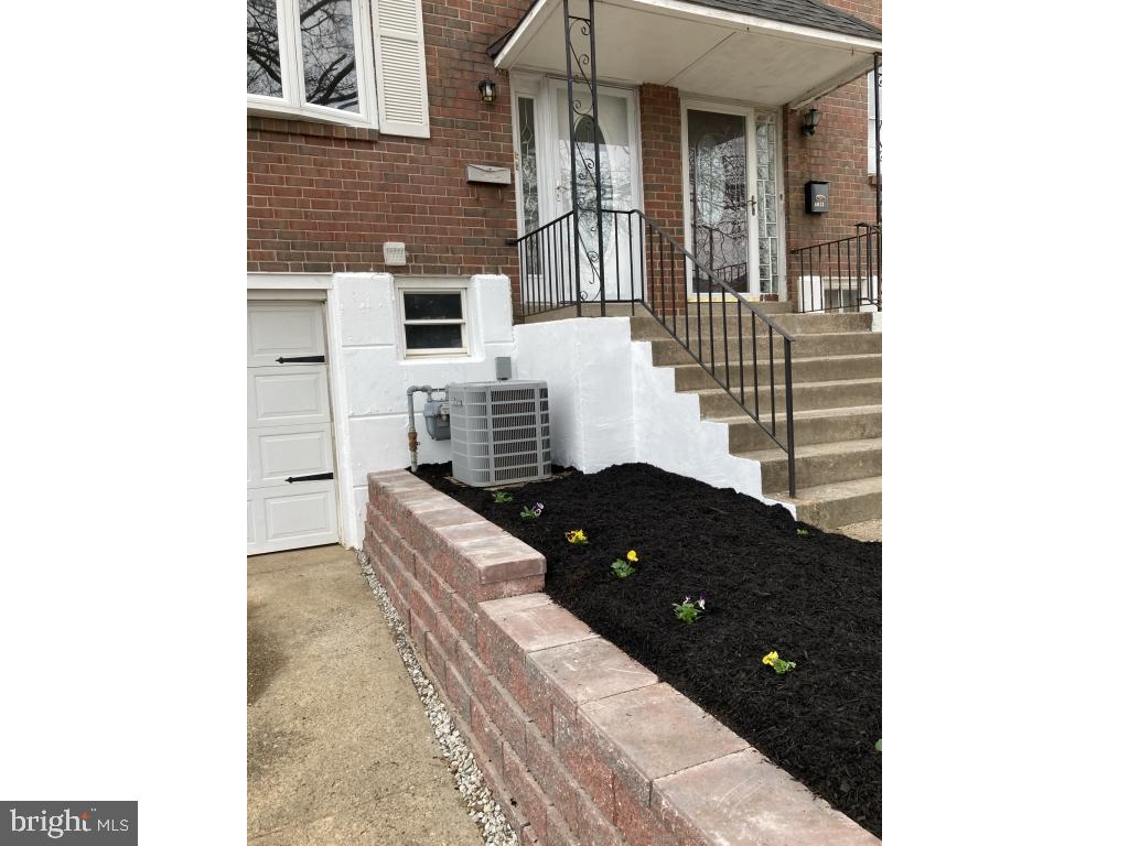 4015 Gideon Road Brookhaven, PA 19015 - Photo 6 of 37