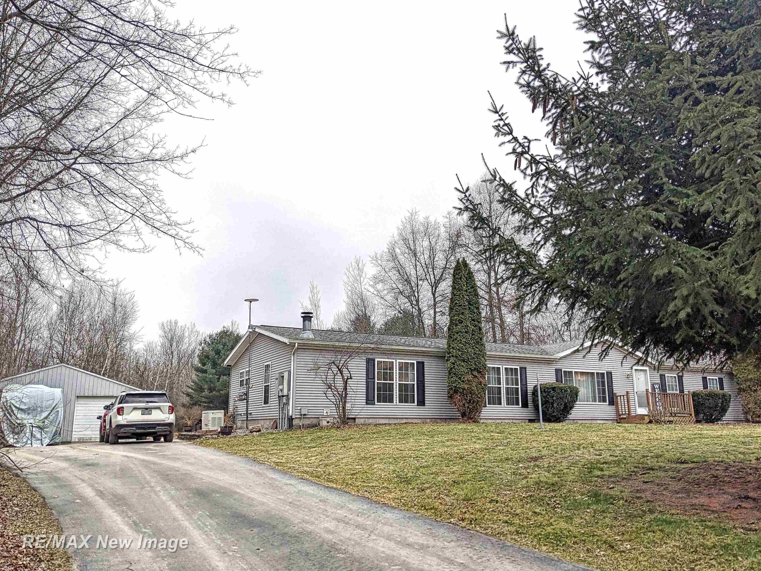 19095 Grabowski Road St. Charles, MI 48655 - Photo 2 of 46