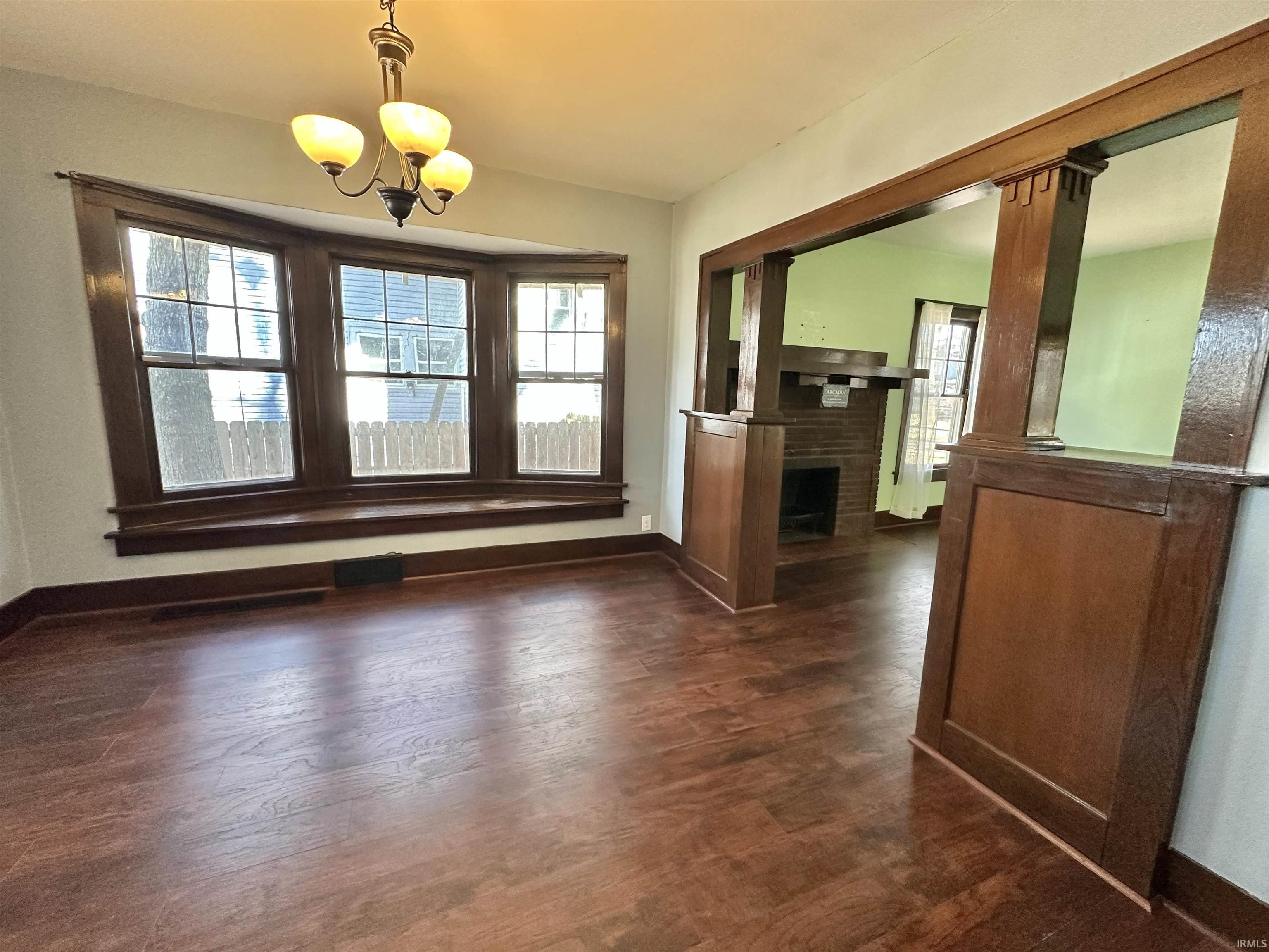 326 Arcadia Court Fort Wayne, IN 46807 - Photo 12 of 36