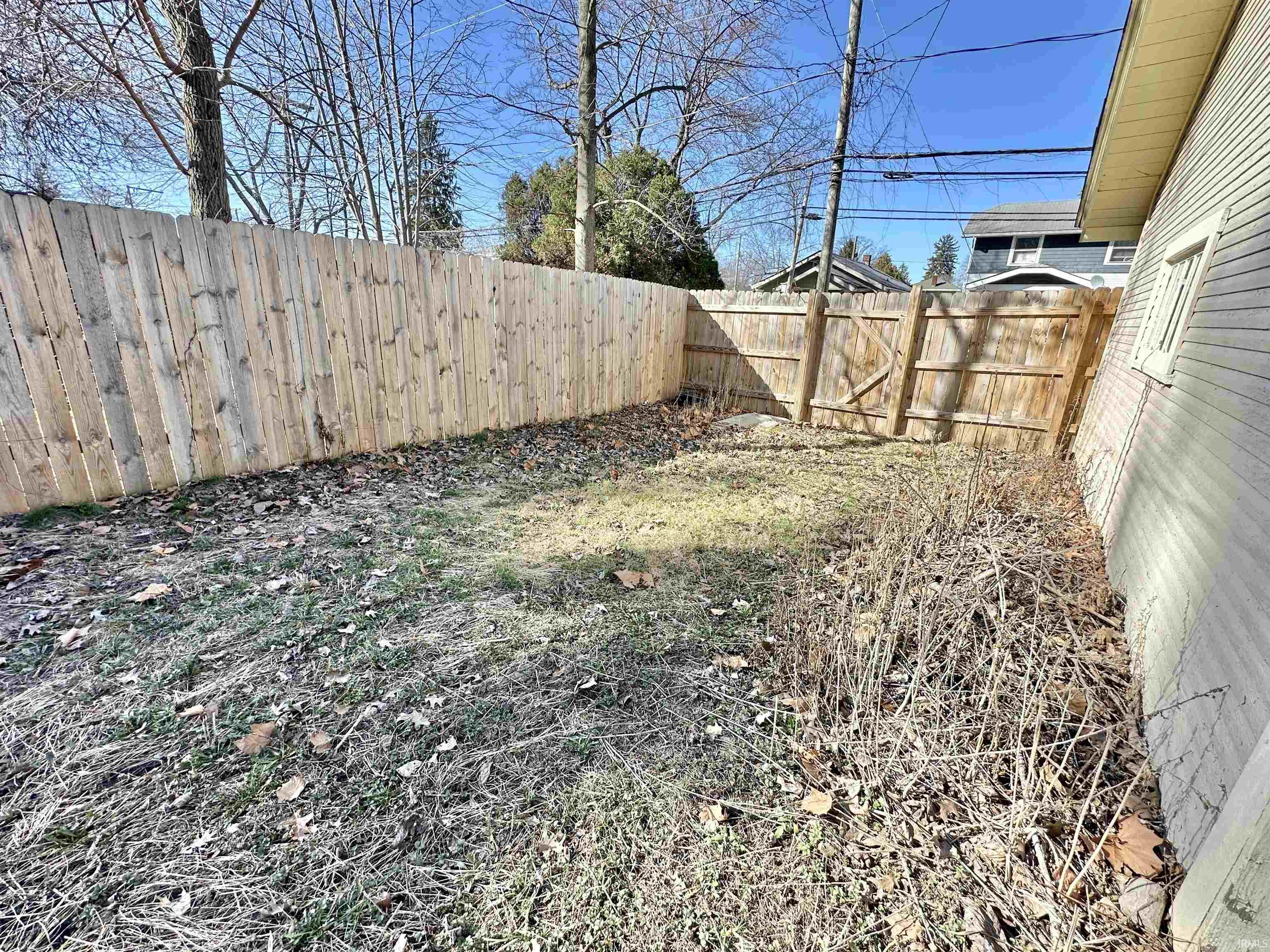 326 Arcadia Court Fort Wayne, IN 46807 - Photo 32 of 36