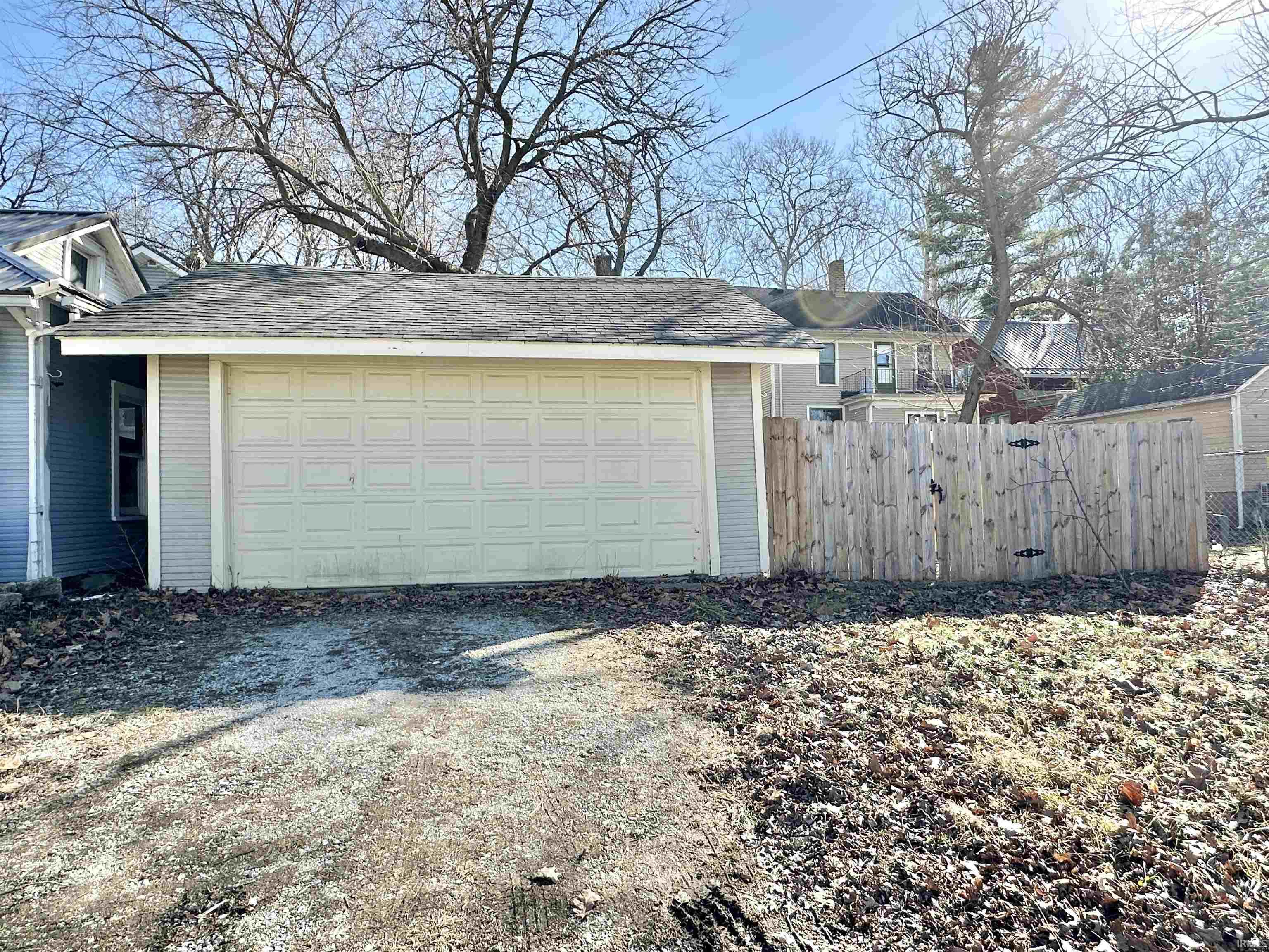 326 Arcadia Court Fort Wayne, IN 46807 - Photo 34 of 36