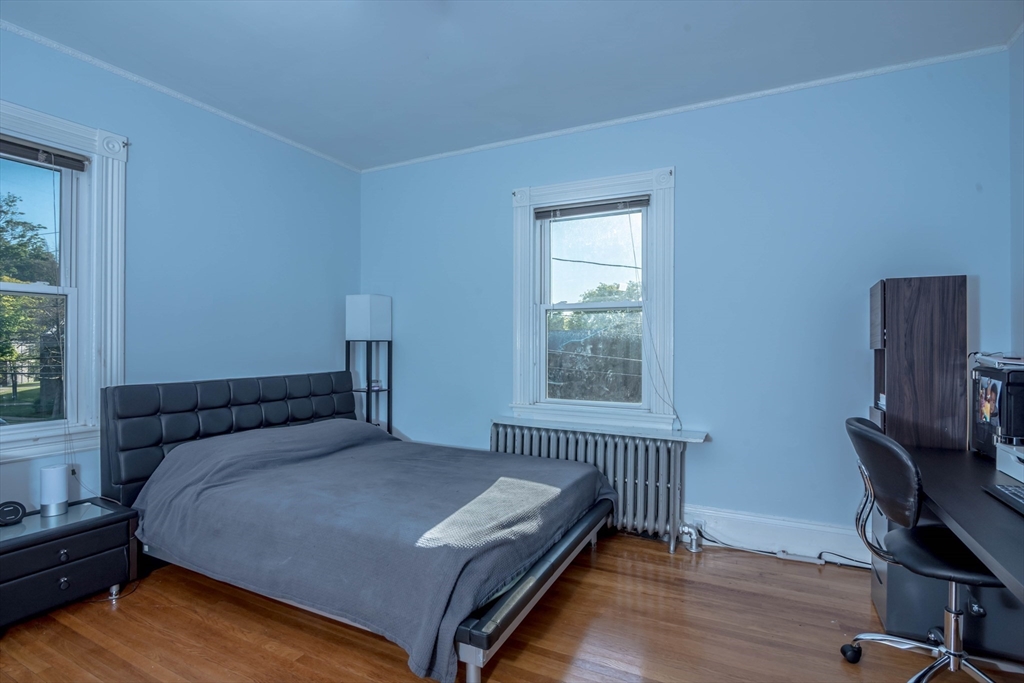 16 Walker Street, Unit 2 Newton, MA 02460 - Photo 8 of 20
