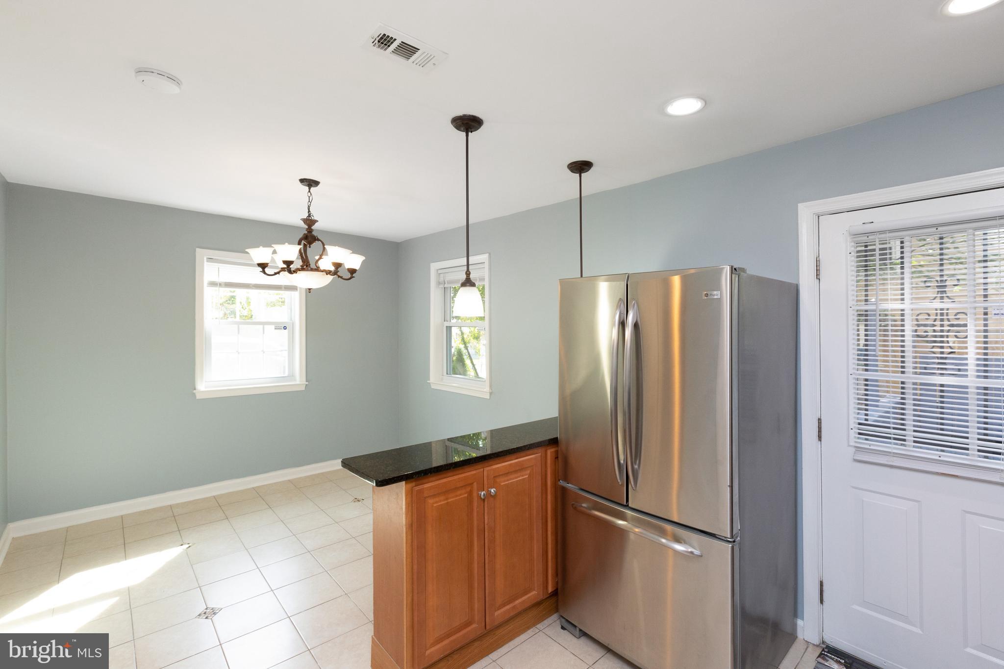 7100 Greeley Road Landover, MD 20785 - Photo 13 of 31 DINING ROOM VIEW