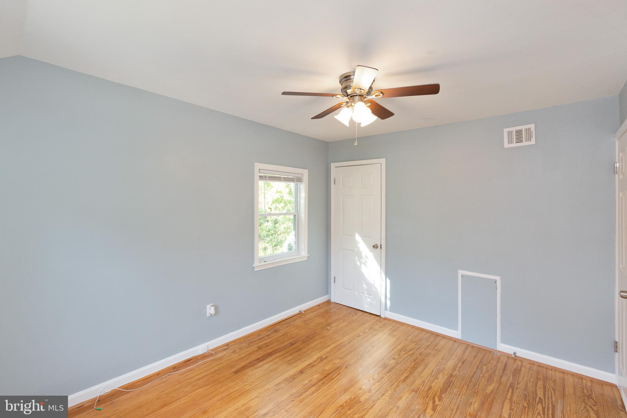7100 Greeley Road Landover, MD 20785 - Photo 22 of 31 BEDROOM OVERVIEW #2
