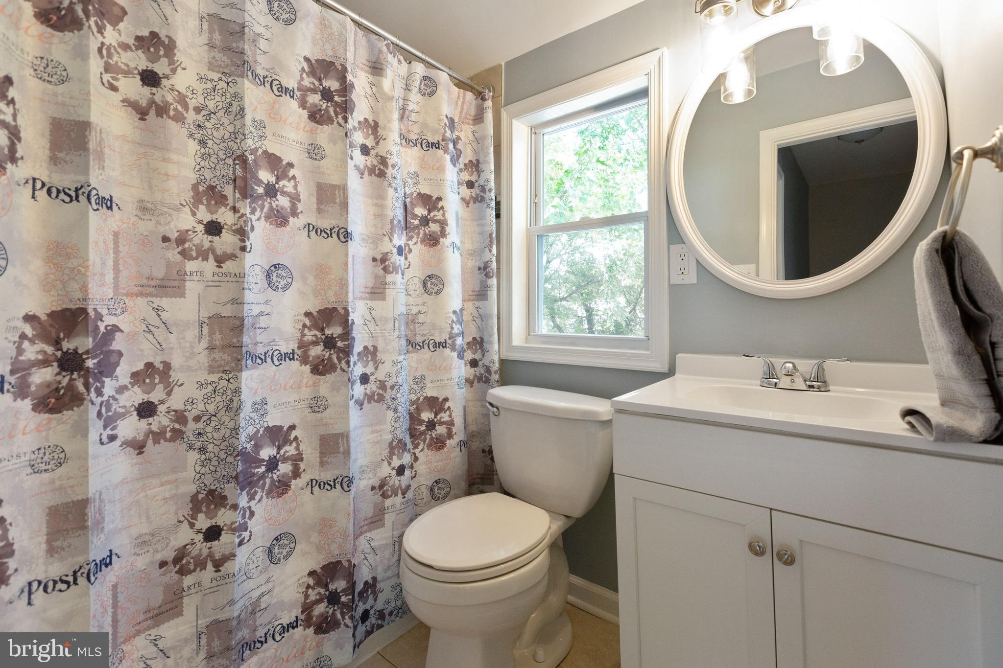 7100 Greeley Road Landover, MD 20785 - Photo 23 of 31 BATHROOM #2