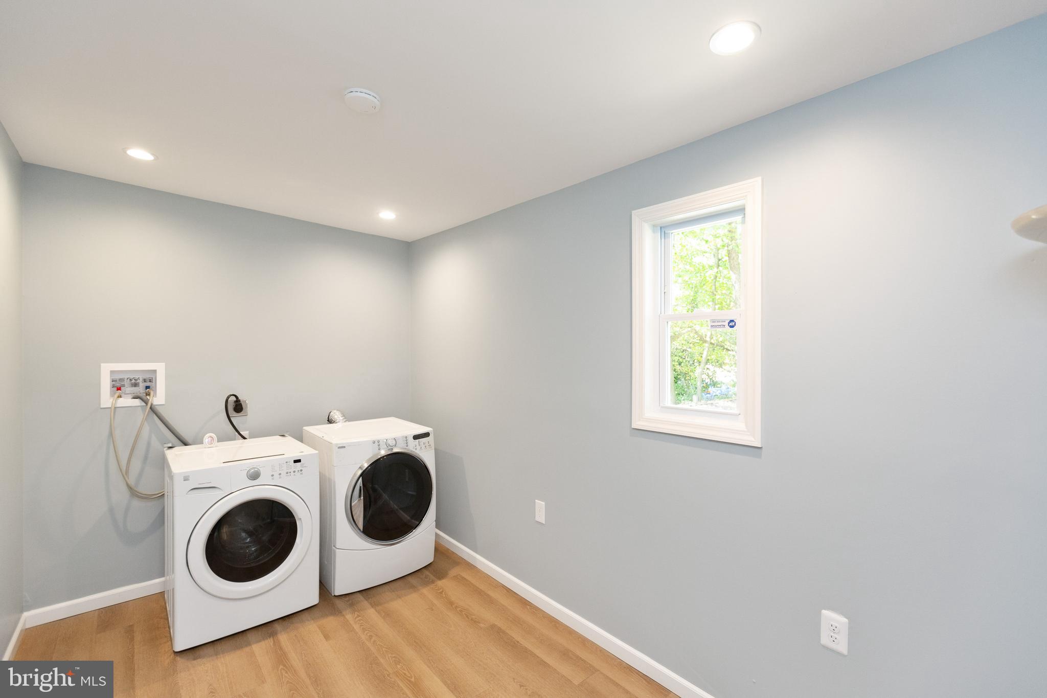 7100 Greeley Road Landover, MD 20785 - Photo 27 of 31 LAUNDRY ROOM VIEW