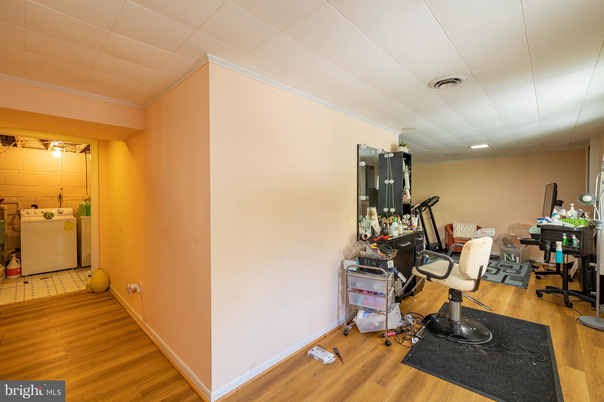6709 Bracken Court Springfield, VA 22152 - Photo 24 of 39