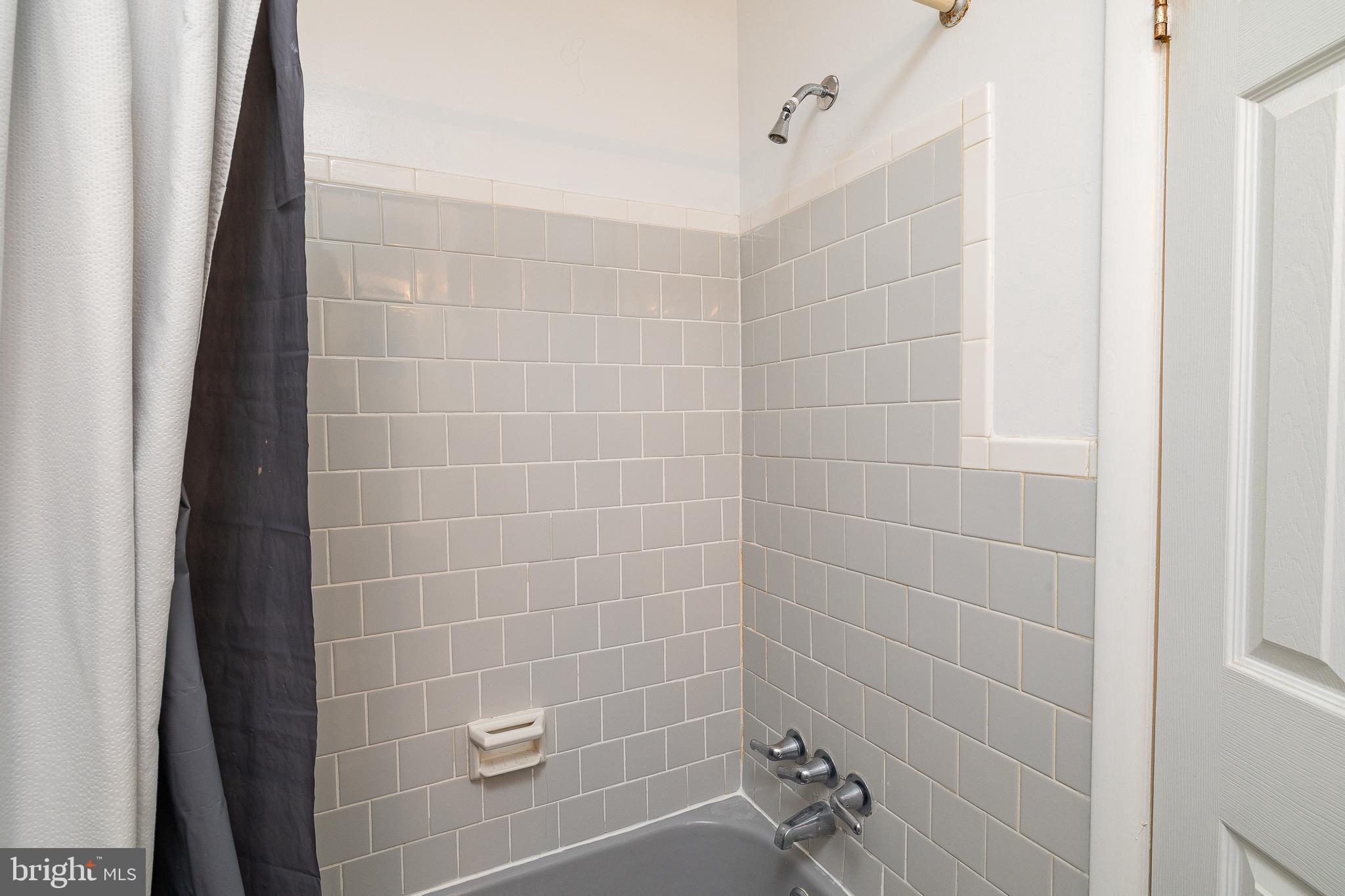 6709 Bracken Court Springfield, VA 22152 - Photo 10 of 39