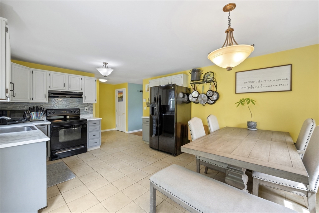 45 Cobb Road, Unit 45 Wrentham, MA 02093 - Photo 11 of 37 Gallery Image 11