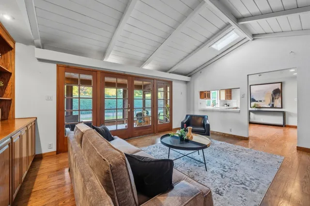 $3,688,000 | 135 Harcross Road, Woodside, CA 94062