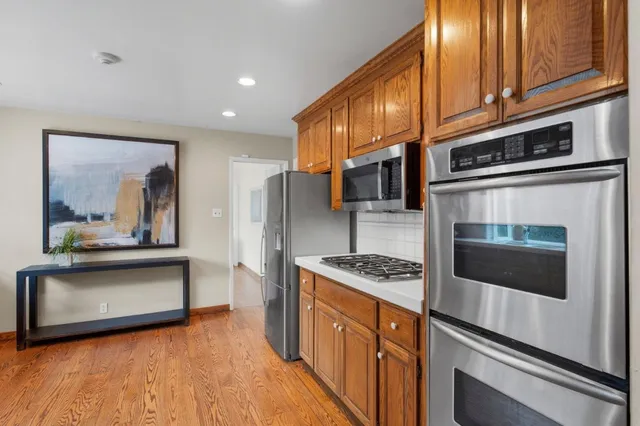 $3,688,000 | 135 Harcross Road, Woodside, CA 94062