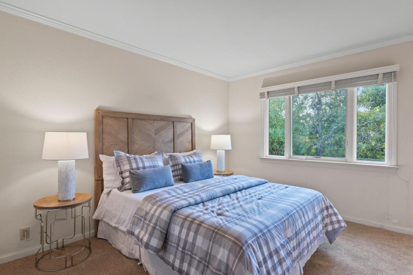 135 Harcross Road Woodside, CA 94062 - Photo 24 of 39