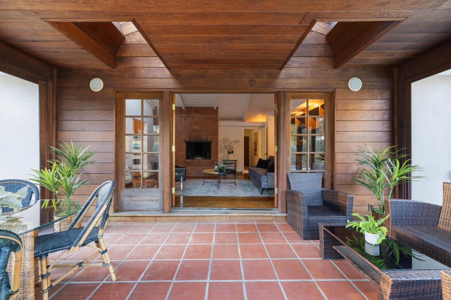 135 Harcross Road Woodside, CA 94062 - Photo 34 of 39