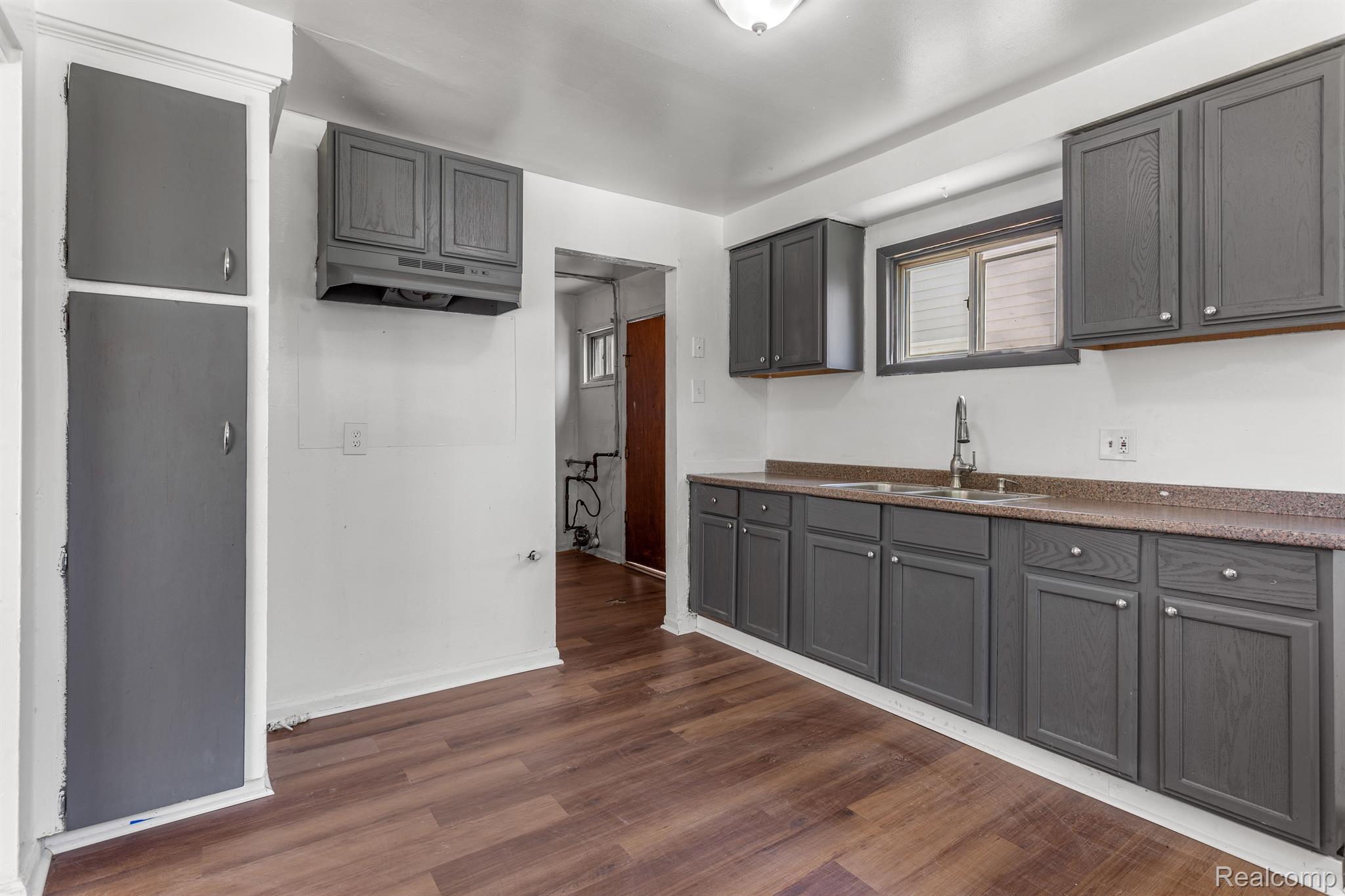 26342 Hopkins Street Inkster, MI 48141 - Photo 10 of 26 Gallery Image 10
