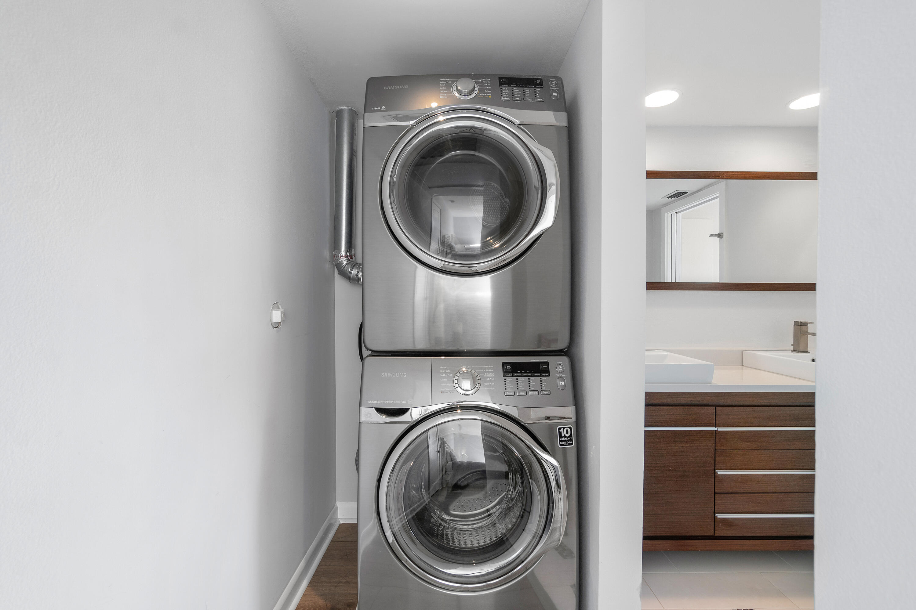 20305 Boca W Drive, Unit 1904 Boca Raton, FL 33434 - Photo 13 of 32 Laundry