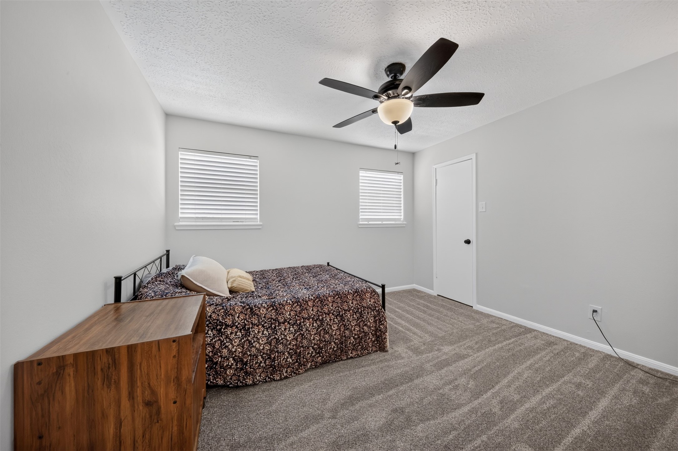 5211 Nodaway Lane Spring, TX 77379 - Photo 24 of 41 Secondary Bedroom no. 1 on 2nd level.