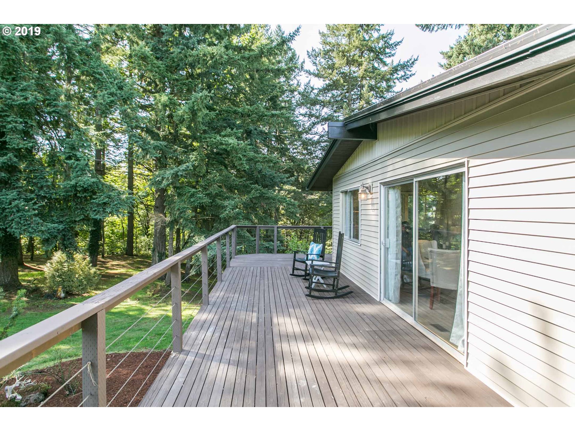 13010 South Union Hall Road Canby, OR 97013 - Photo 4 of 31 a view of balcony with furniture