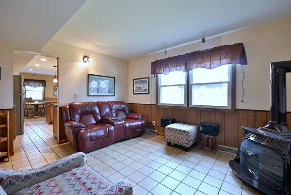 $385,000 | 37W208 Olwin Avenue, Elgin, IL 60124