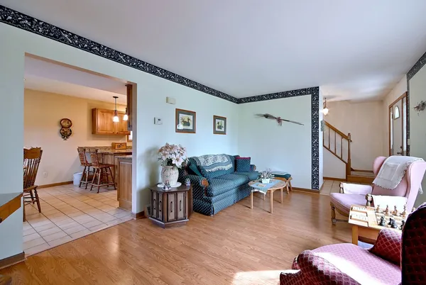 $385,000 | 37W208 Olwin Avenue, Elgin, IL 60124