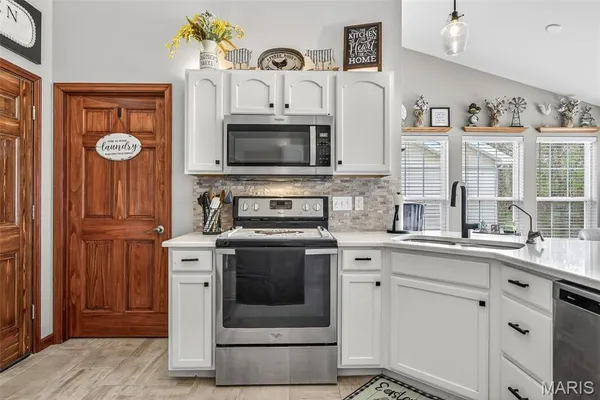 $415,000 | 1800 Cairo Drive, Festus, MO 63028