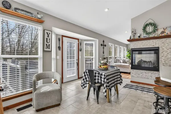 $415,000 | 1800 Cairo Drive, Festus, MO 63028
