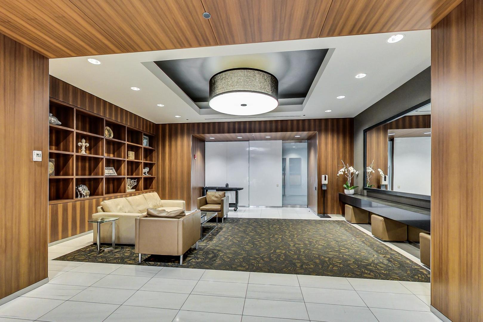 65 East Monroe Street, Unit 4412 Chicago, IL 60603 - Photo 4 of 58