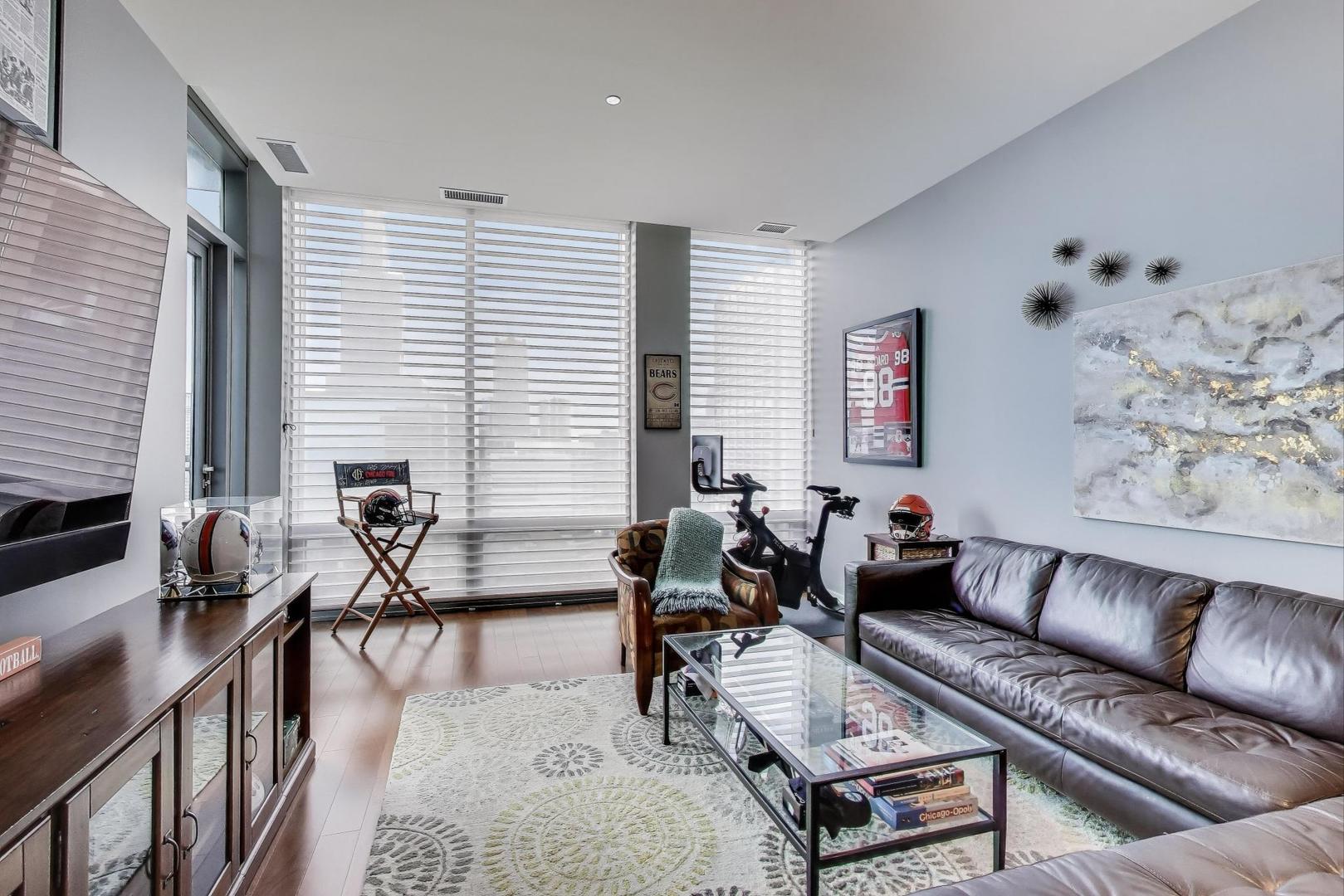 65 East Monroe Street, Unit 4412 Chicago, IL 60603 - Photo 9 of 58