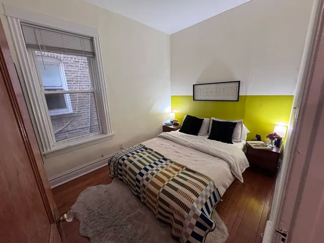 $2,800 | 2251 West Giddings Street, Unit 1, Chicago, IL 60625