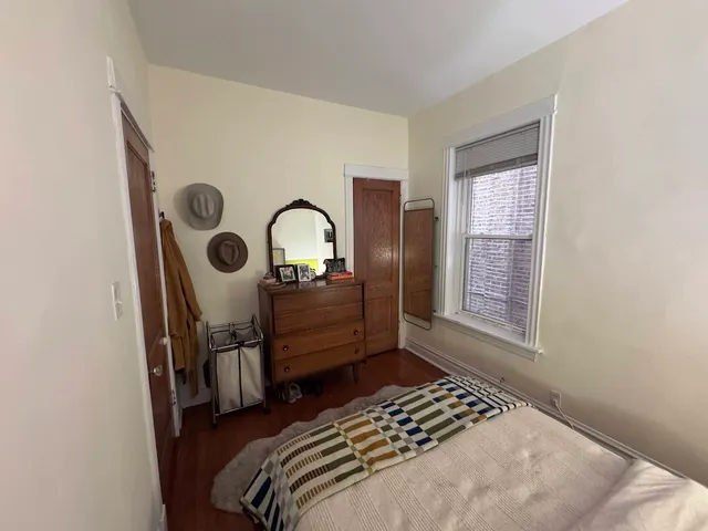 $2,800 | 2251 West Giddings Street, Unit 1, Chicago, IL 60625