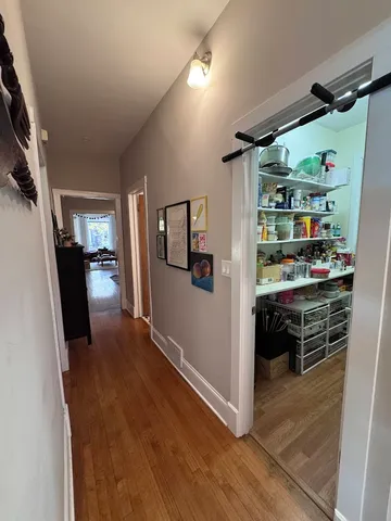 $2,800 | 2251 West Giddings Street, Unit 1, Chicago, IL 60625