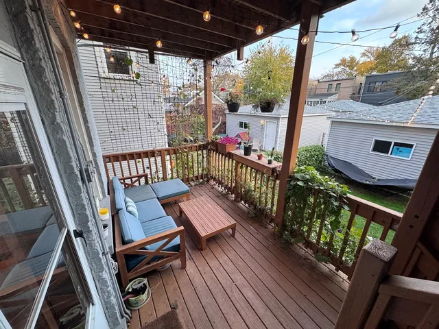 $2,800 | 2251 West Giddings Street, Unit 1, Chicago, IL 60625