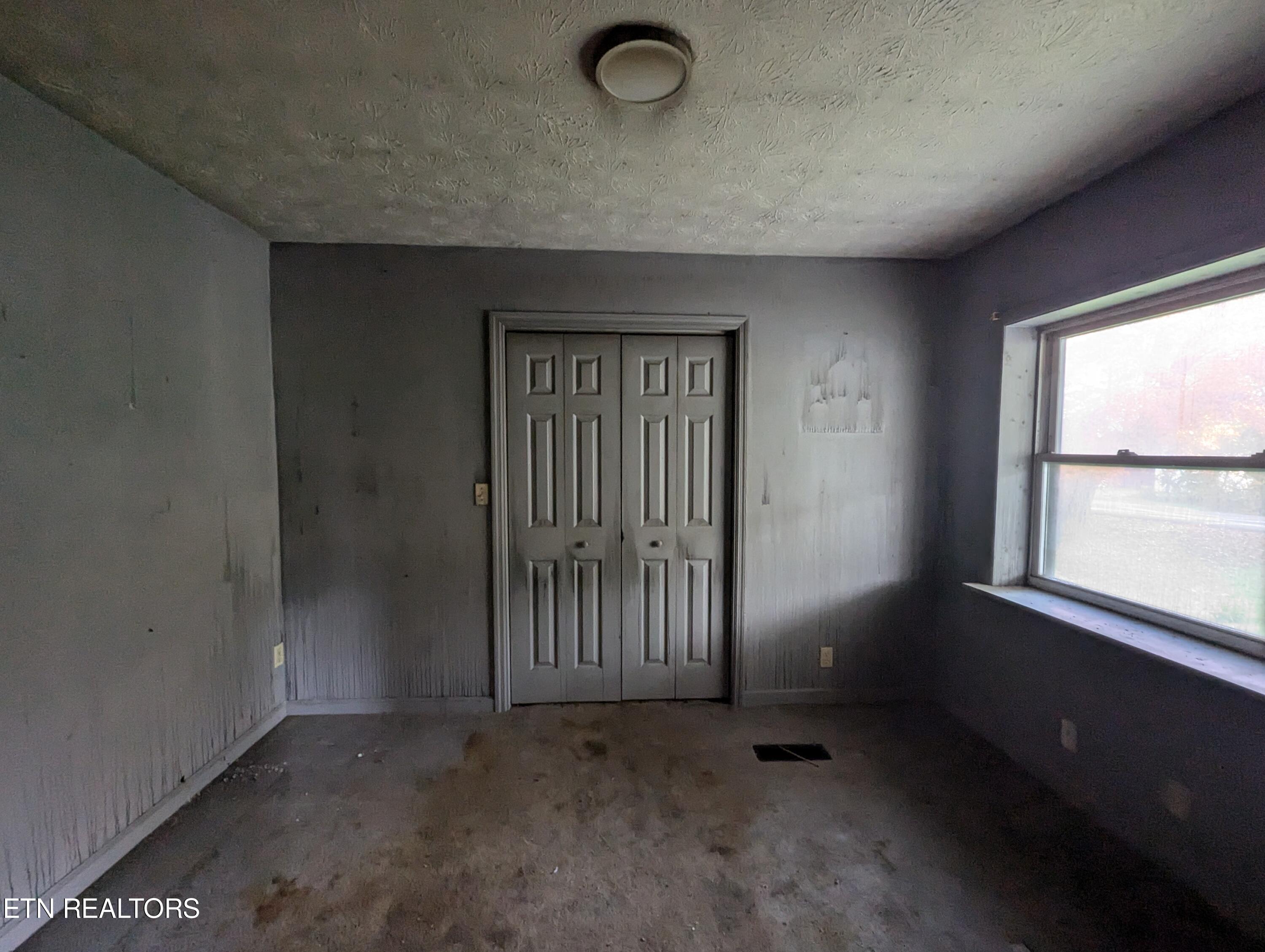 712 Balmoral Road Middlesboro, KY 40965 - Photo 8 of 12 1000032168