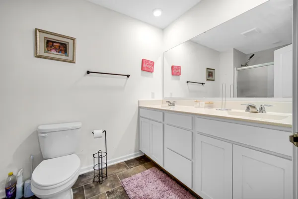 $270,000 | 209 Aviana Avenue, Hobart, IN 46342