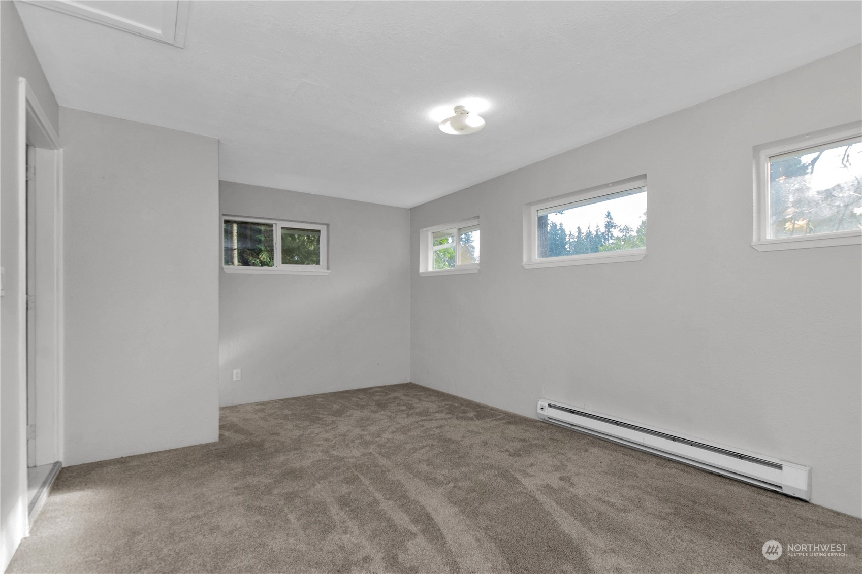 4944 Raccoon Valley Road Southeast Olympia, WA 98513 - Photo 12 of 24 Gallery Image 12