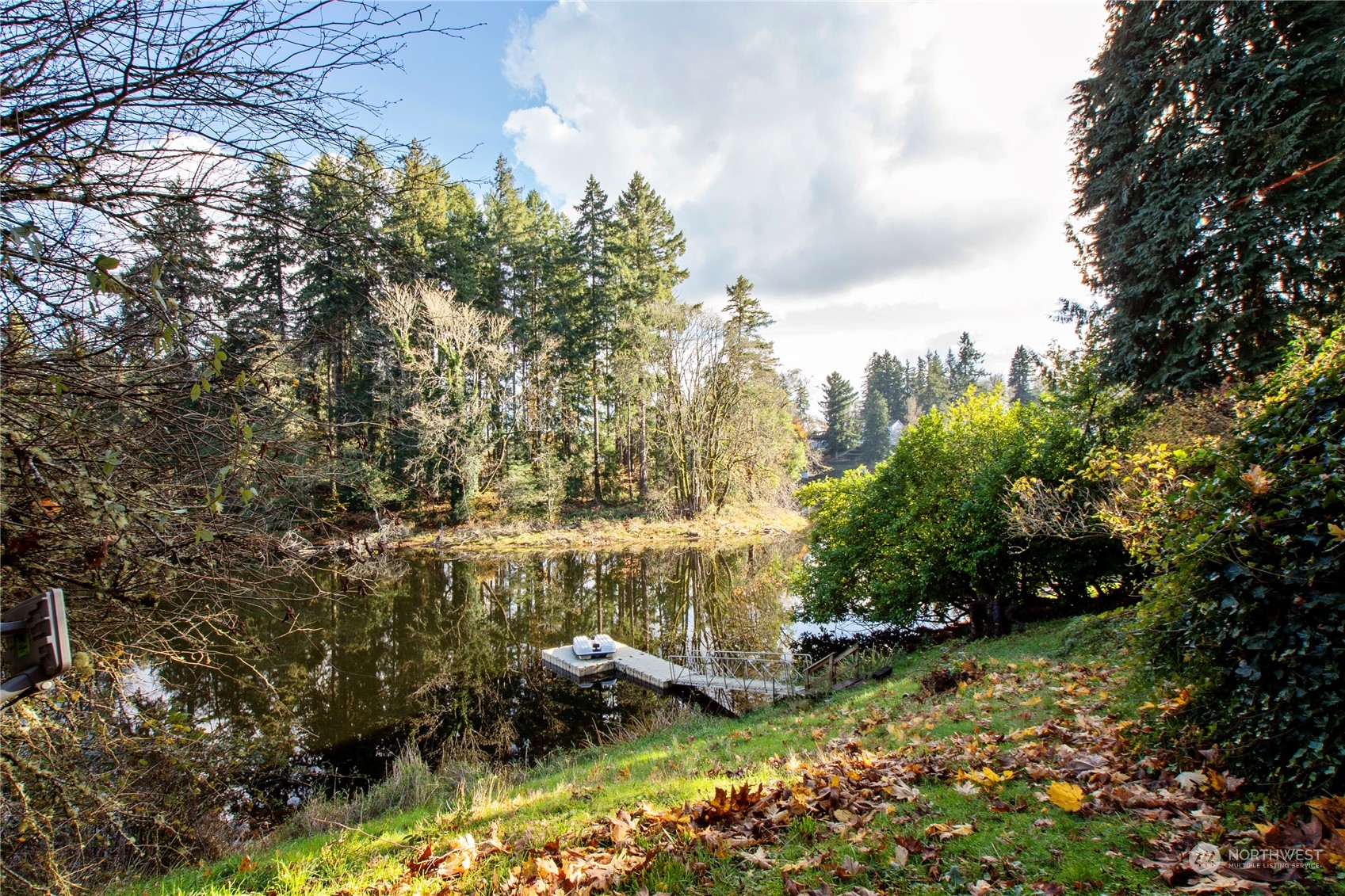 4944 Raccoon Valley Road Southeast Olympia, WA 98513 - Photo 2 of 24 Gallery Image 2