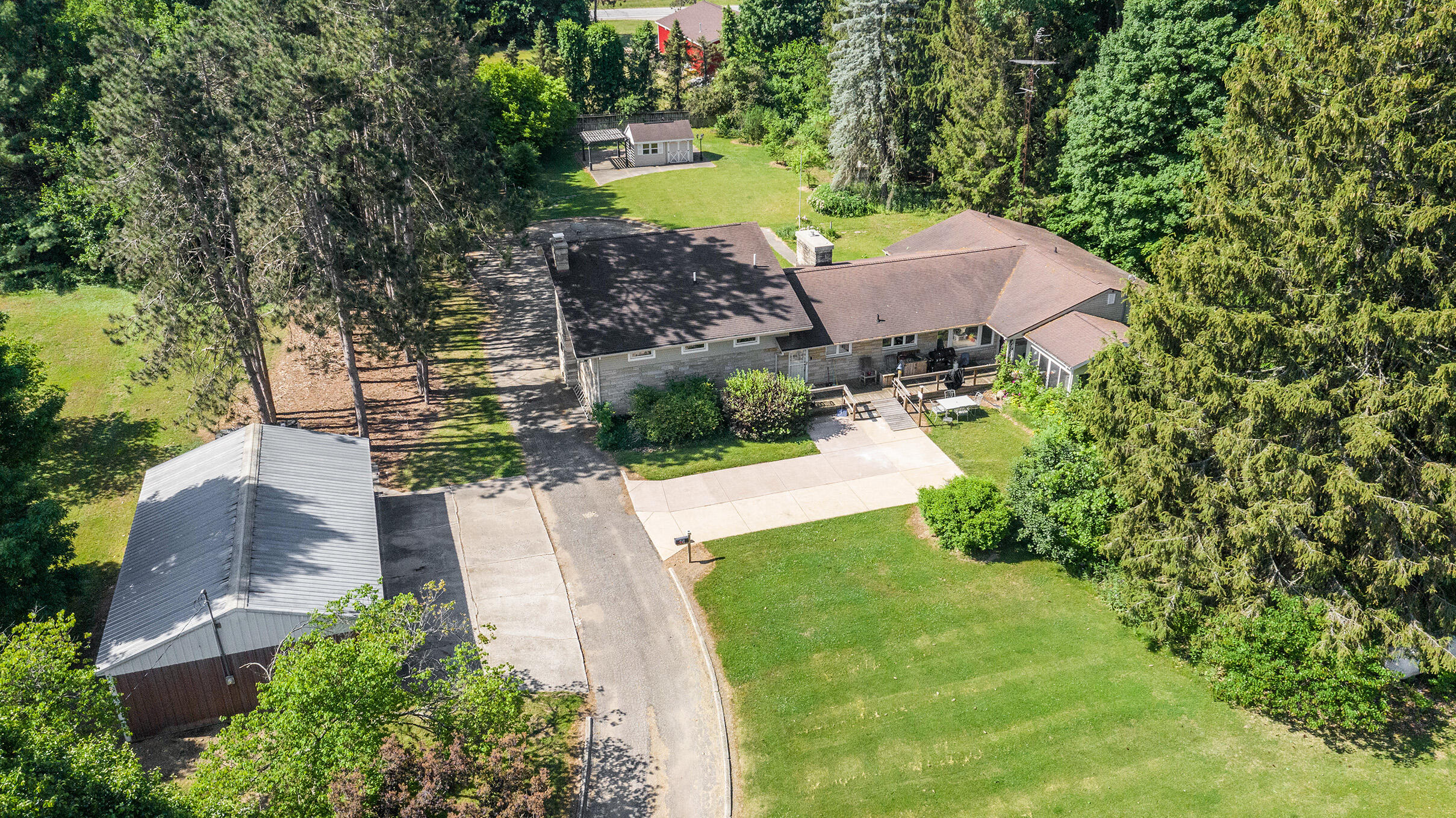 54170 Olney Road Leonidas, MI 49066 - Photo 4 of 51 DJI_0164