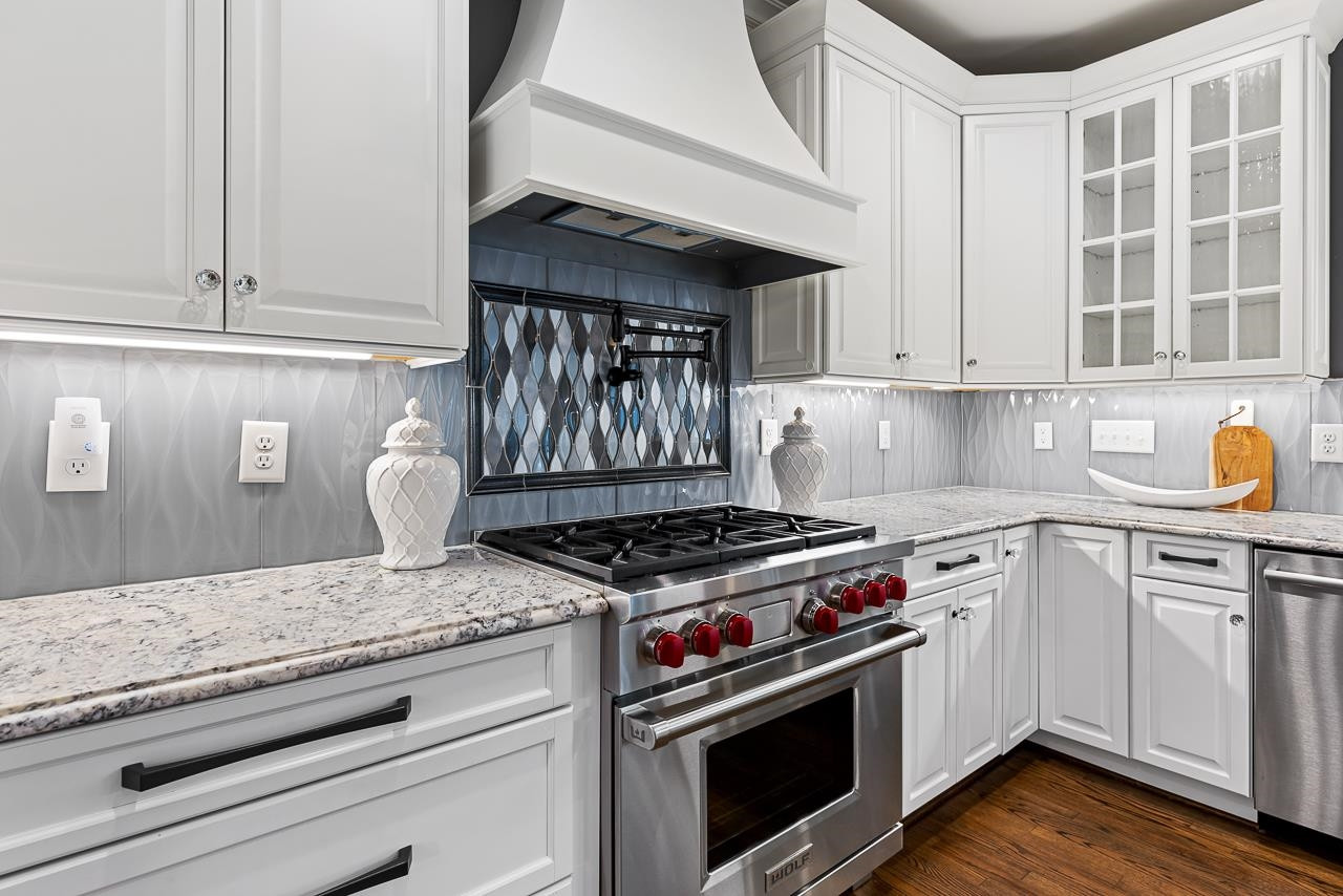 8305 Meadow Ridge Court Raleigh, NC 27615 - Photo 8 of 83 Photo 8