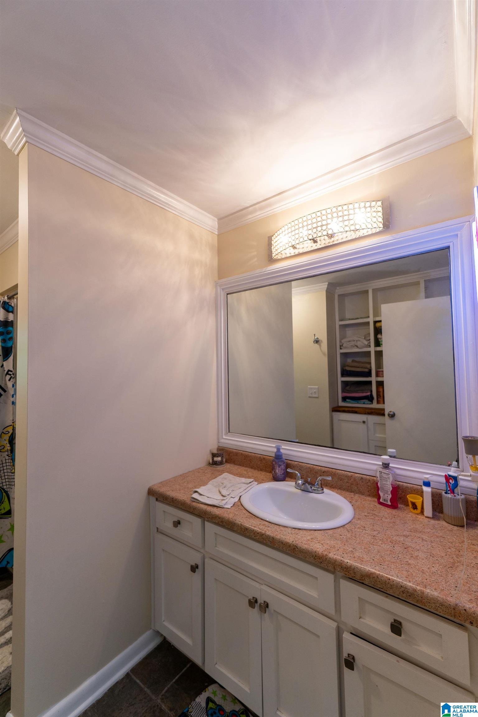 325 Ridgewood Drive Hayden, AL 35079 - Photo 44 of 67
