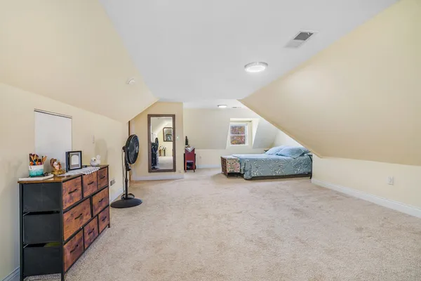 $489,000 | 2849 North Merrimac Avenue, Chicago, IL 60634