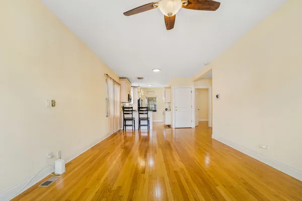 $489,000 | 2849 North Merrimac Avenue, Chicago, IL 60634